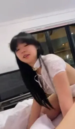 예리미 흰색 시스루 얼싸로 마무리 떡방 - 실시간 국산야동 인기 한국야동