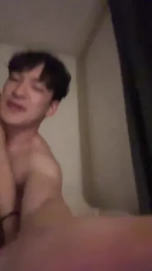 《얼마전 상견례까지 마친 커플》 - 한국야동 인기 한국야동