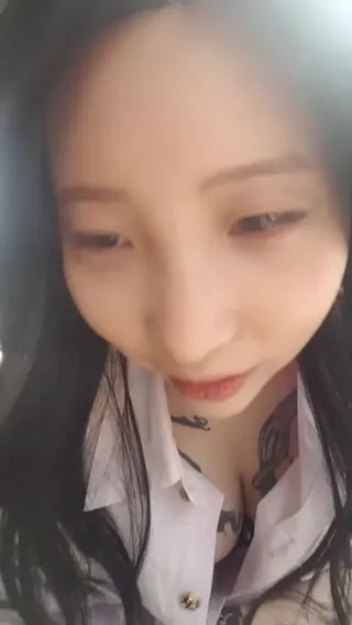 별풍 터지니 길거리에서 꼭지까지 까버리는 bj 말쟝 - 인기 한국야동 실시간 국산야동